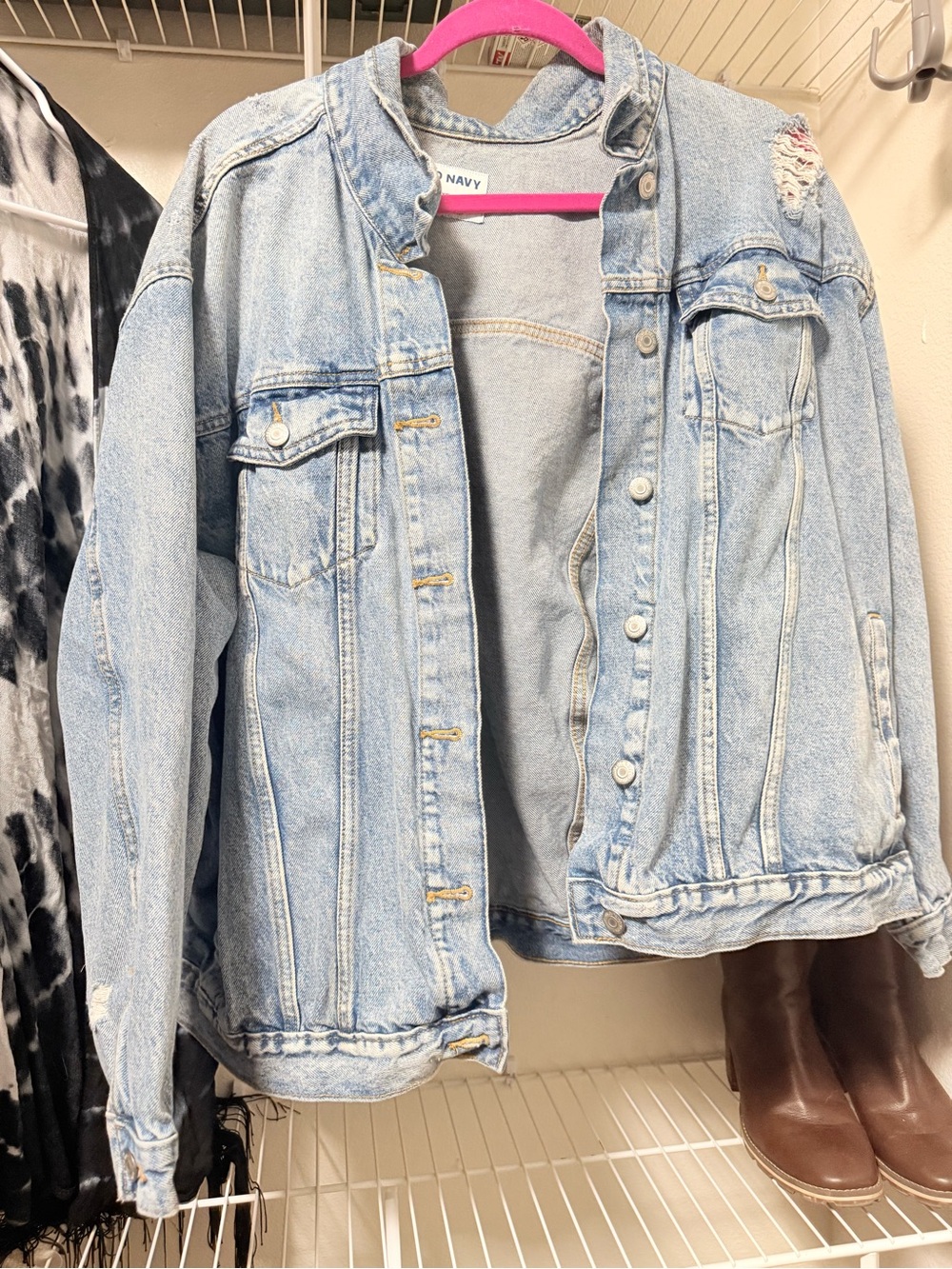 Old Navy Light Blue Distressed Denim Jacket - Women